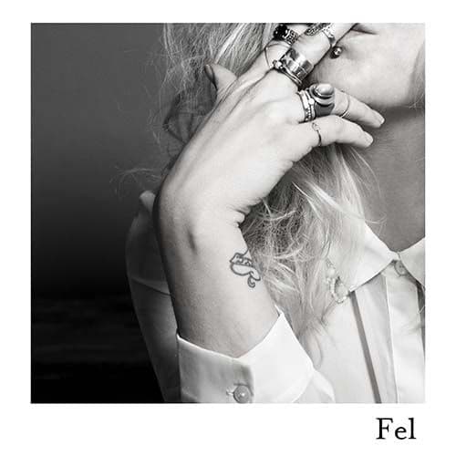 Elin Ruth - Fel